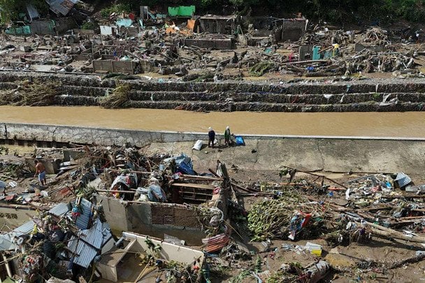 Тайфун Kalmaegi на Філіппінах / © Associated Press