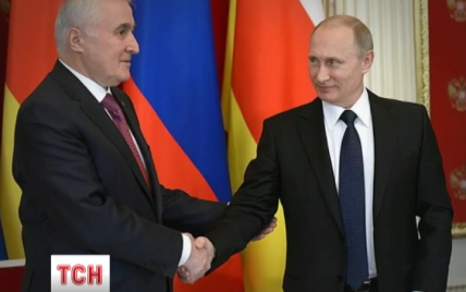 В Южной Осетии хотят провести референдум о присоединении к России