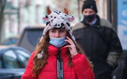 Различаются по возрасту: ученые обнаружили новые симптомы коронавируса