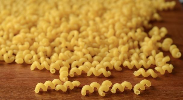 Як врятувати макарони, що злиплися — простий лайфгак