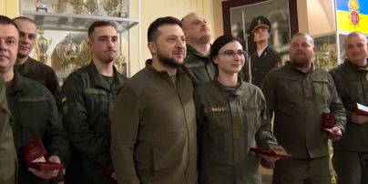 Володимир Зеленський нагородив бійців Нацгвардії, які відзначилися в боях з російським агресором