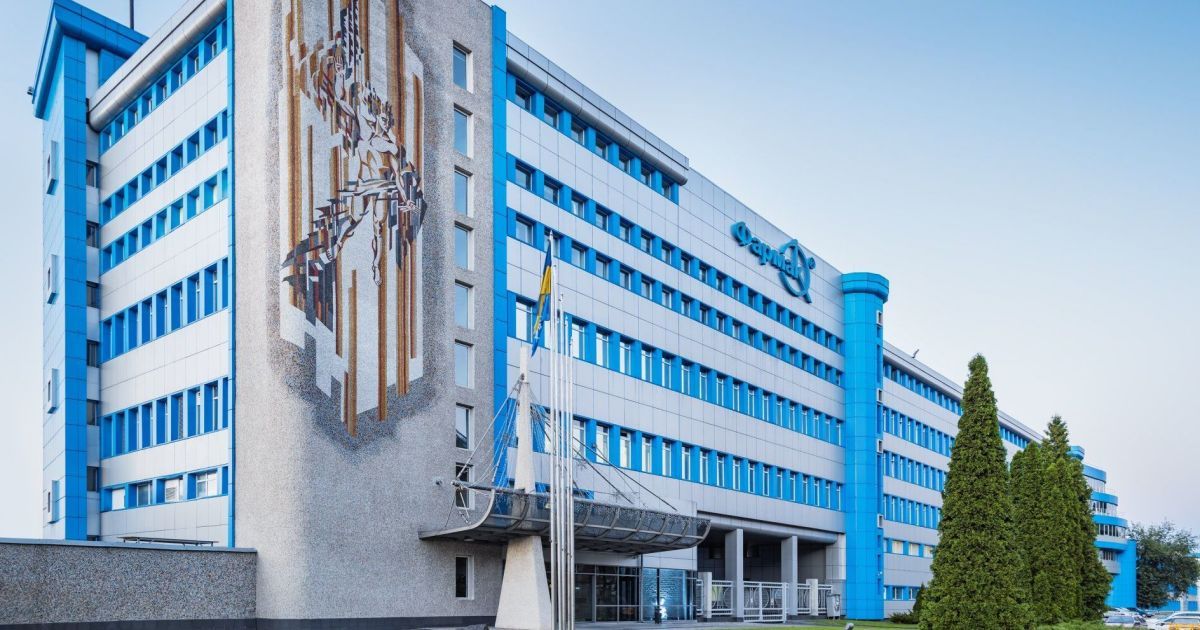 Інтернетом масово розповсюджують фейк і маніпуляцію про лікарський препарат компанії "Фармак"