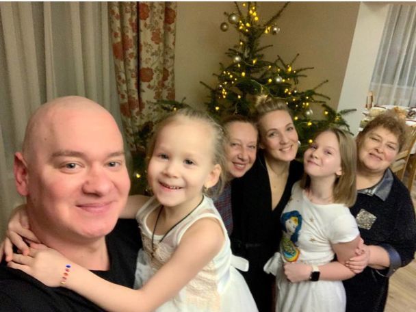 Євген Кошовий з родиною / © Пресслужба студії "Квартал 95"