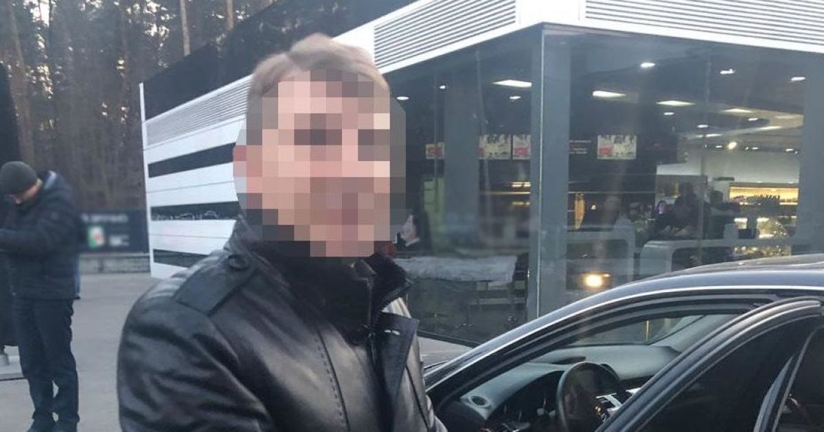 У Кіровоградській області арбітражний керівничий погорів на хабарі у 650 тис. грн