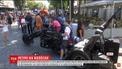 Дерибасівську в Одесі перетворили на виставку ретро-автомобілів та чудернацького мотоцикла