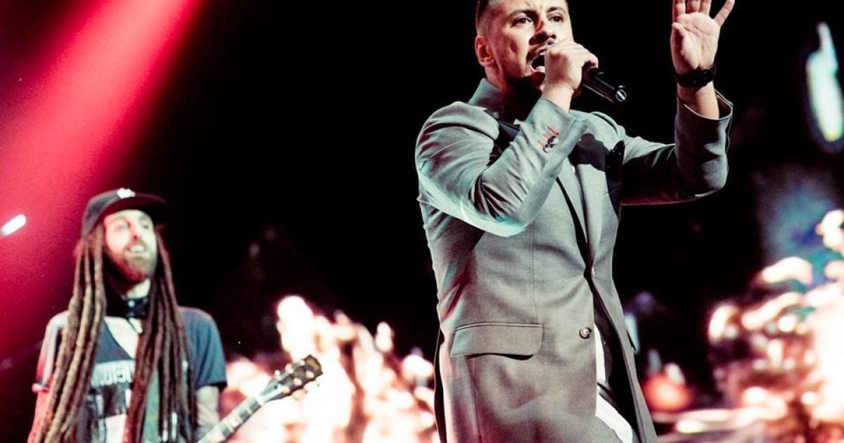 Green Grey выпустил новую версию легендарной песни "Под дождем"