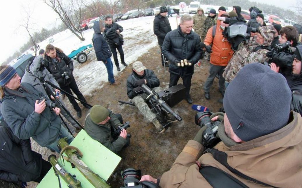 На Черниговщине опробовали новую военную технику / © facebook.com/theministryofdefence.ua