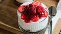 Десерт з кефіру і ягід: рецепт