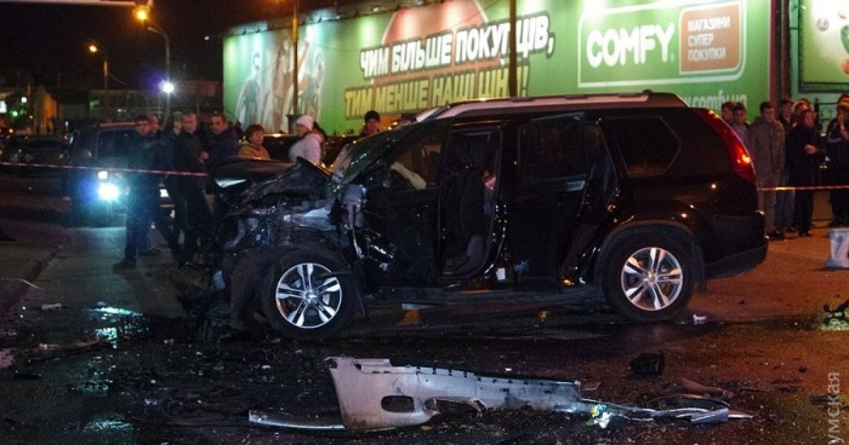 В Одесі сталася аварія, в якій загинули шестеро людей. / © Думская