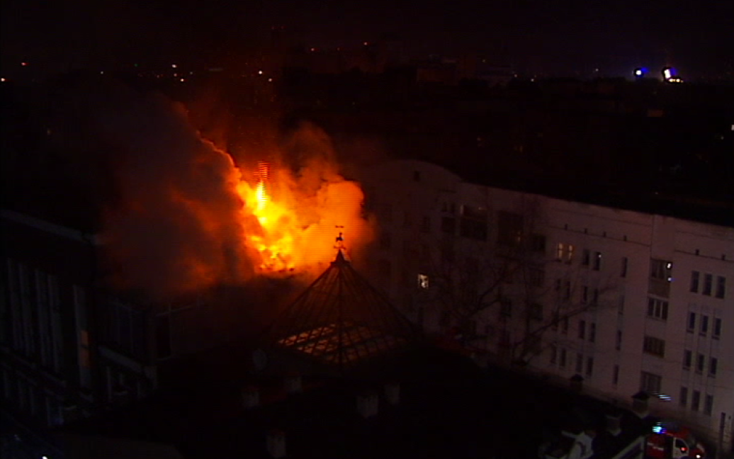 Пожежа спалахнула глибоко вночі / © ТСН.ua