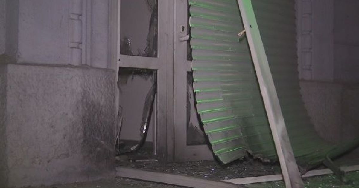 вибух біля магазину київ_3 / © ГУ Национальной полиции Украины в городе Киеве