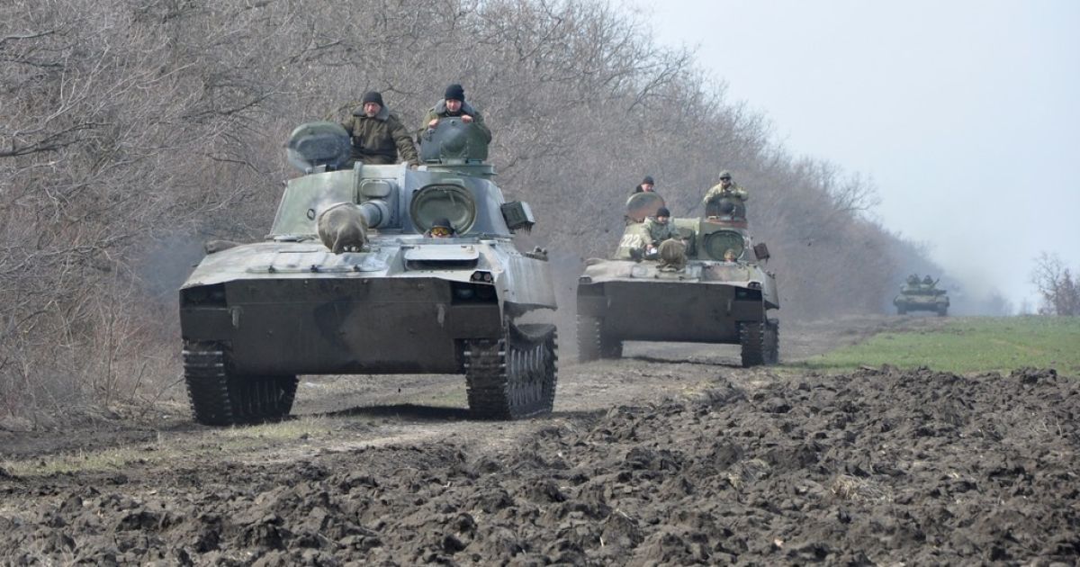 К учениям были привлечены корабельная, сухопутная и авиационная компоненты украинских ВМС. / © koketke.ru