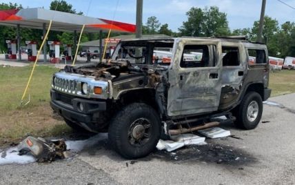 У США водій вщент спалив свій Hummer через жадібність
