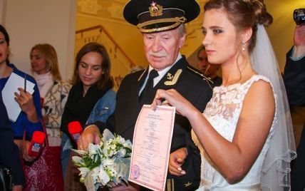 Молодая жена трогательно поздравила Ивана Краско с 85-летием