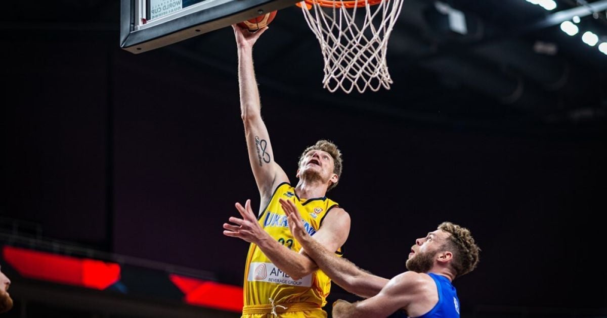 "Боягузи": український баскетболіст розкритикував позицію ФІБА щодо війни в Україні