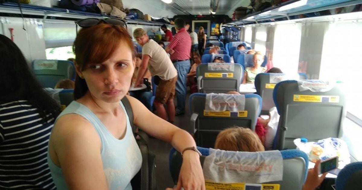 Виробники поїзда Інтерсіті пояснили, чому пасажири змушені були стоячи їхати з Одеси до Києва