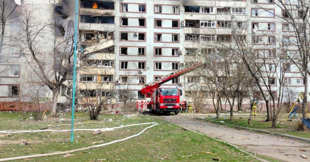 Тревога в Запорожье прозвучала после попадания ракет по домам: почему так произошло