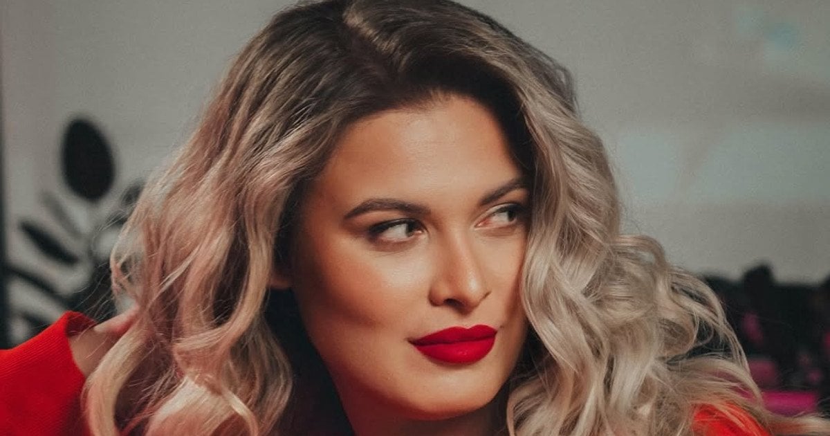 Юля Карпова