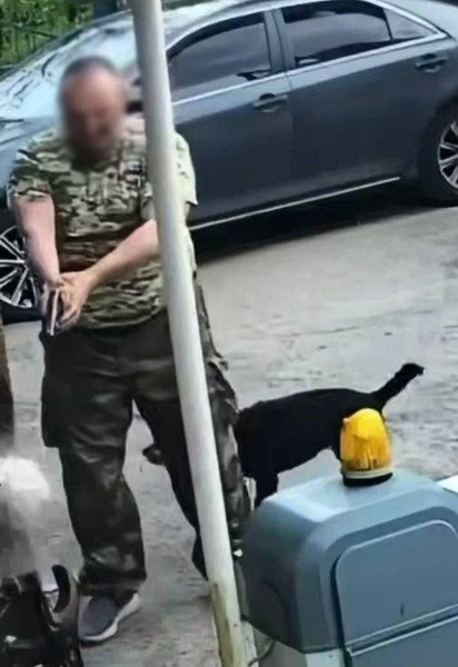 Угрожал пенсионеру пистолетом