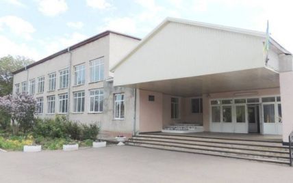 На Одещині вчитель фізкультури зламав руку п'ятикласнику