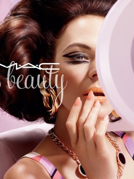 Рекламная кампания MAC Cosmetics / © 
