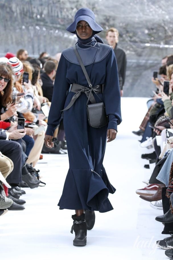 Коллекция Kenzo прет-а-порте сезона осень-зима 2020-2021 / © East News