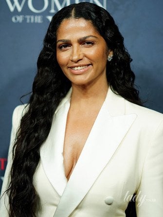 Каміла Алвес