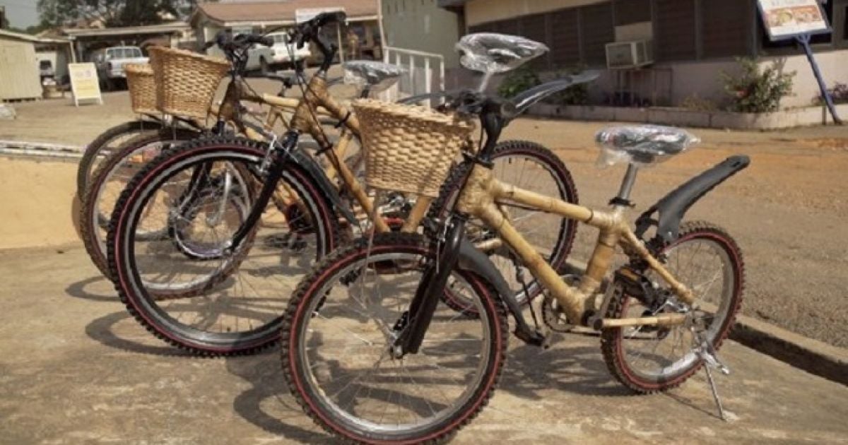 В Гане выпускают велосипеды из бамбука