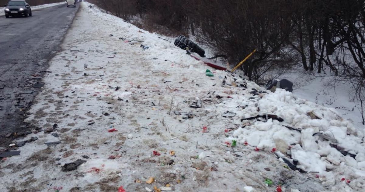 Фото с места трагической аварии / Павел Мяснов, ТСН / © euronews.com