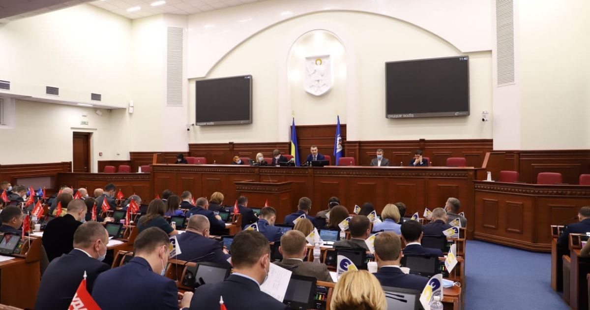Киевсовет поддержал решение об увеличении доплат медикам