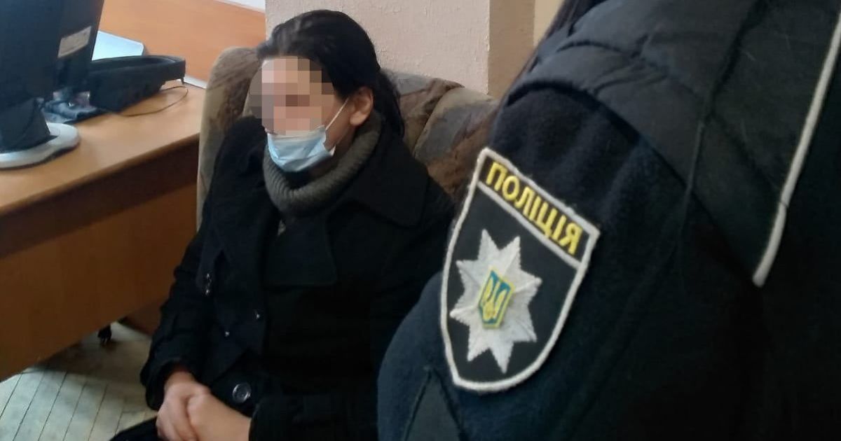 Кілька разів встромила ножа у спину: неподалік Львова жінка вбила 39-річного чоловіка (фото)