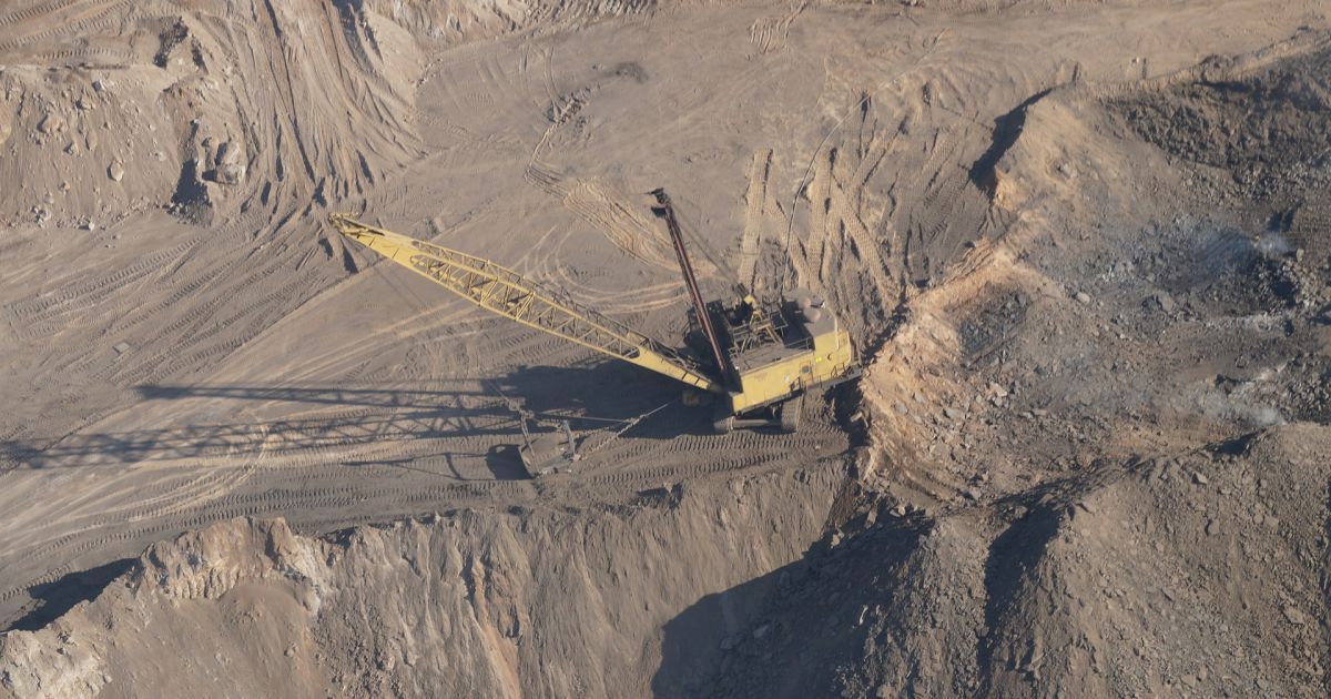 У Кривому Розі під час вибухових робіт на виробництві загинув підрядник
