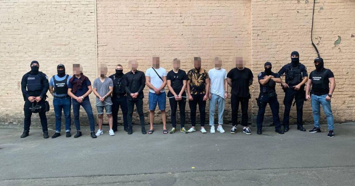 Напади на іноземців у розважальних закладах Києва - знешкоджено злочинне угруповання / © Офіс генерального прокурора