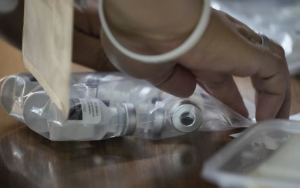 Балтийские страны дают Украине вакцину от коронавируса: какой именно препарат и для кого он