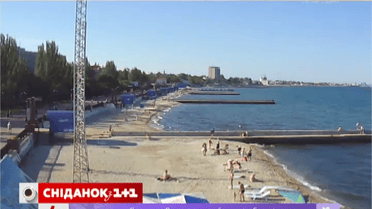 На крымских пляжах пусто