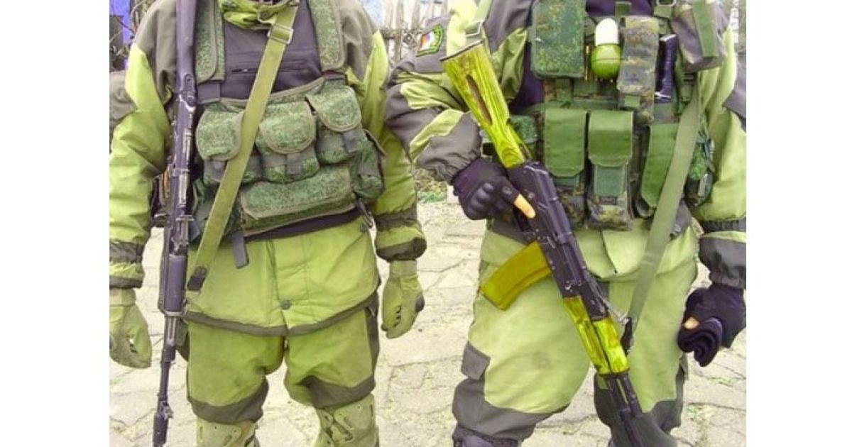 російські військові в донецьку_7 / © InformNapalm