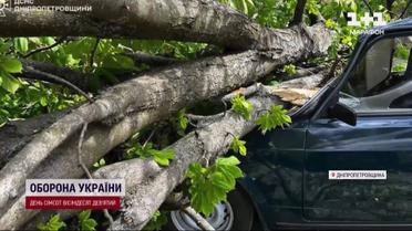 Непогода оставила людей без света! Ураган и ливни накрыли несколько областей Украины