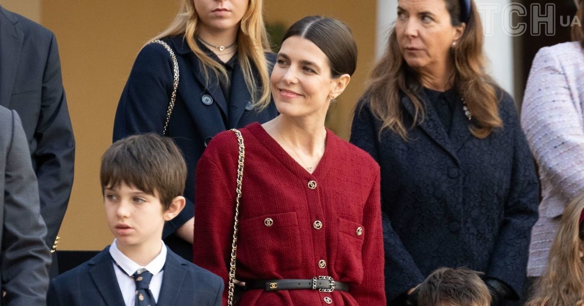 Шарлотта Казірагі з синами на концерті на честь Національного дня Монако