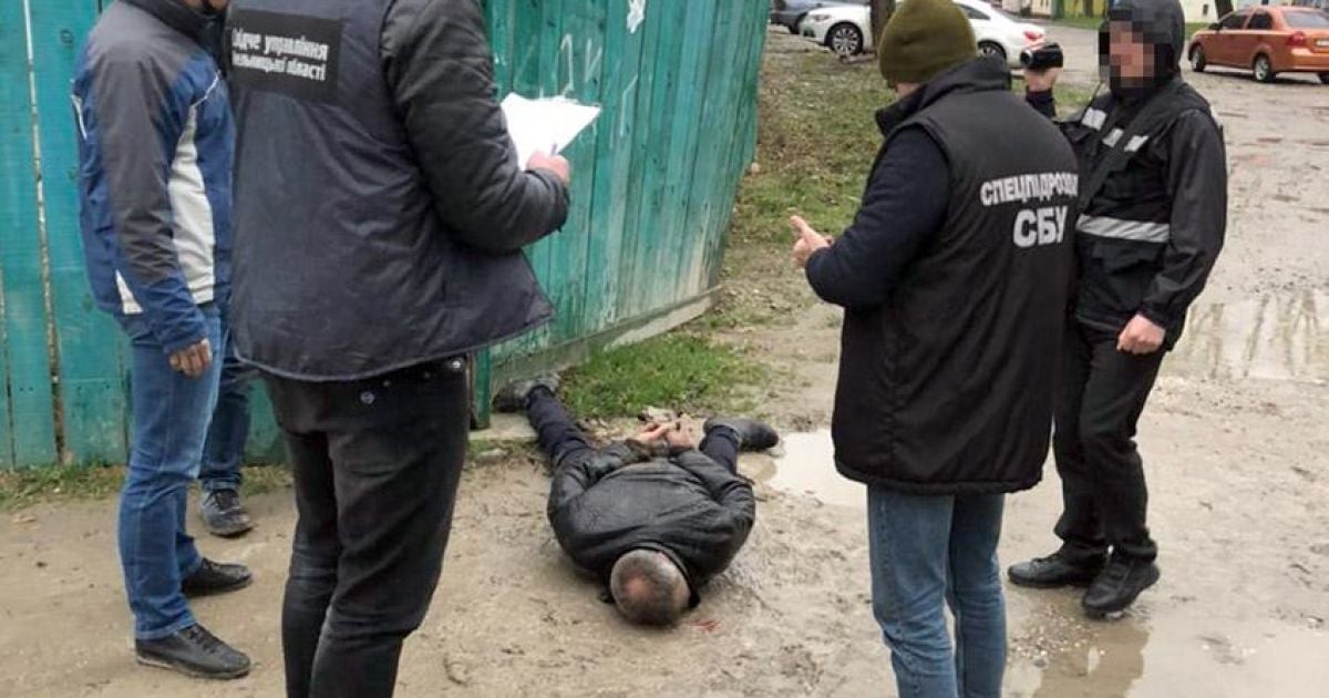 Замовив вбивство колишньої: у Хмельницькій області затримали чоловіка