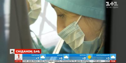 С апреля украинским медикам повысят зарплату - Экономические новости