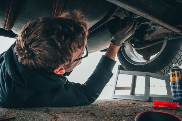 Не обманываю автомеханика. / © Pexels