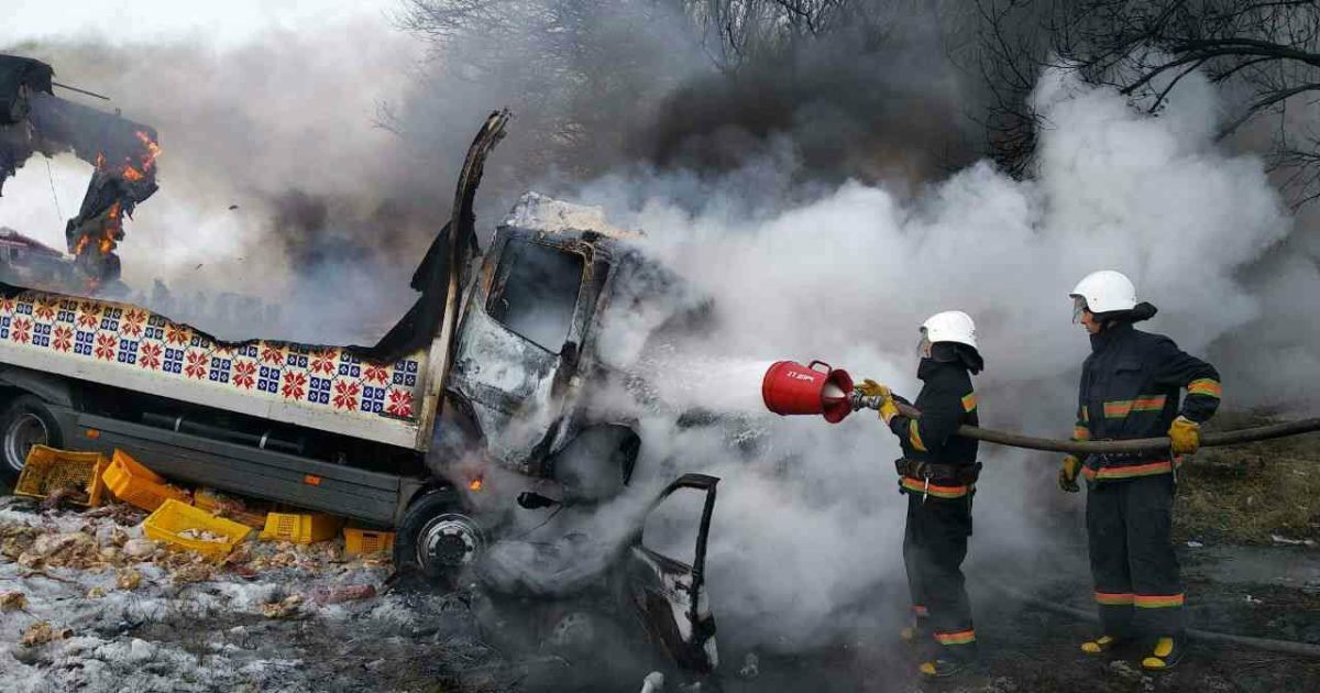 В смертельній аварії на Дніпропетровщині з 4 загиблими звинувачують таксиста