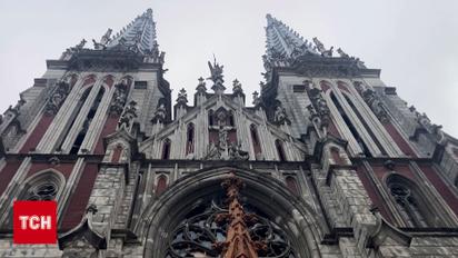 Разруха и огонь! Люди не сдерживают эмоций после прилетов баллистики по Киеву