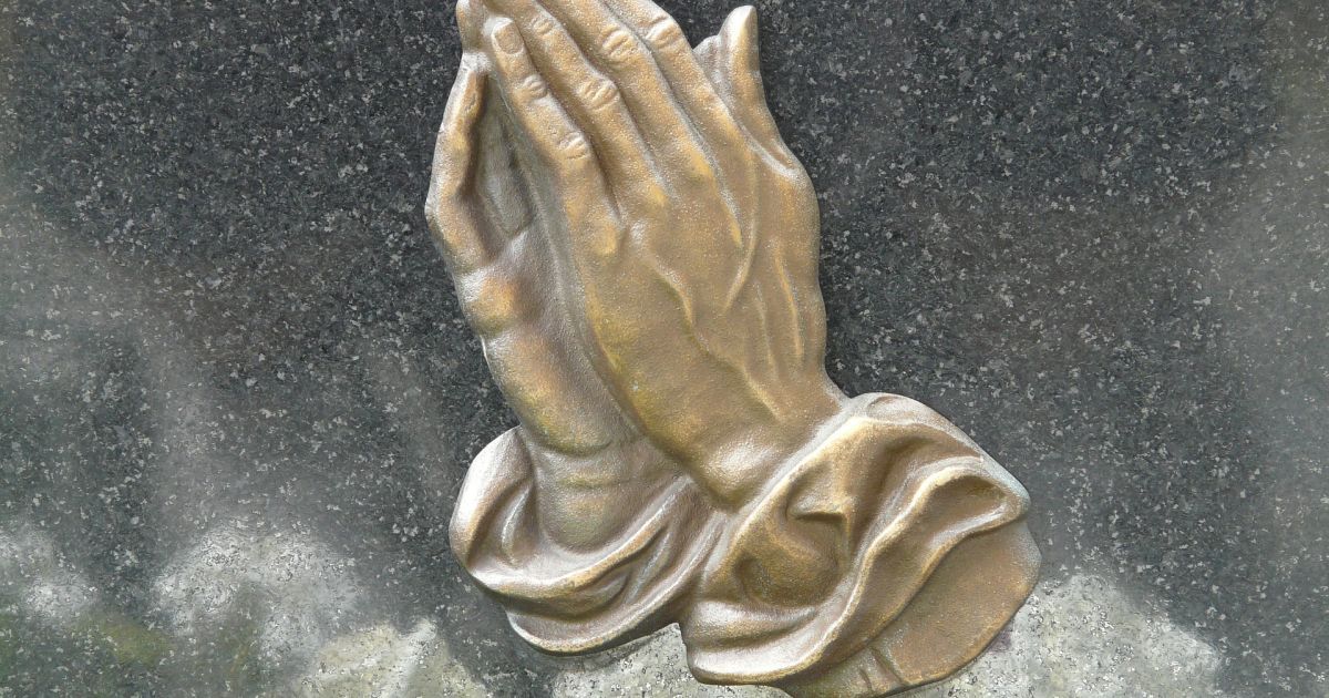 У Києві у поминальні дні через коронавірус закриють кладовища: для них обрали іншу дату