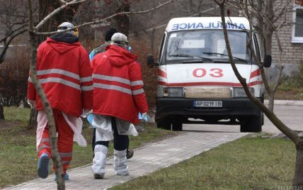 За сутки в Украине снова возросло количество смертей от коронавируса: ситуация в регионах 13 января
