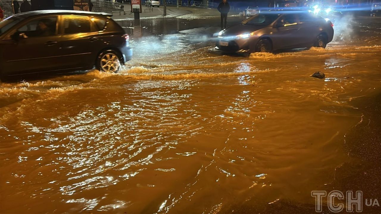 Зранку 18 січня армія РФ вдарила балістикою по Києву. / © Фото Наталії Нагорної/ТСН