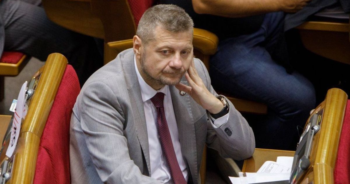 Нардеп Мосійчук зняв свою кандидатуру з виборів на 94 окрузі та закликав голосувати за Дубінського