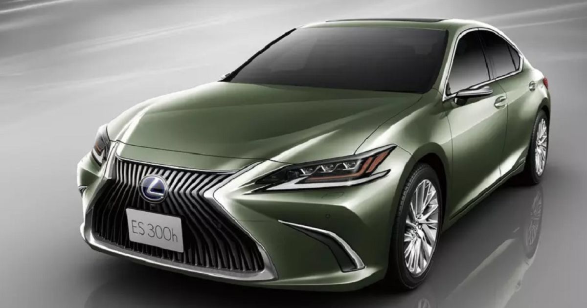 Lexus підключить систему віртуальної реальності в дзеркалах заднього огляду