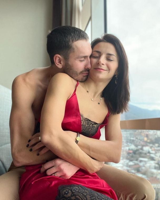 Илона Гвоздева с мужем / © instagram.com/ilonagvozdeva