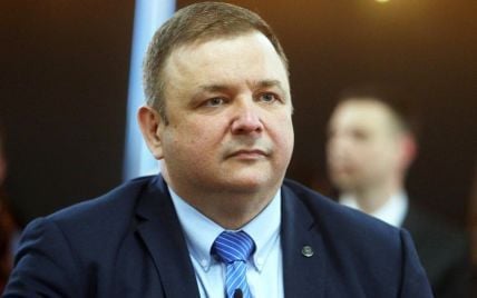 Глава Конституционного суда Шевчук обвинил Порошенко в своем увольнении